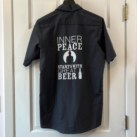 Funky Buddha Brewery Red Kap Work Short Sleeve Button Down Shirt - Size Medium - Picture 4 of 6